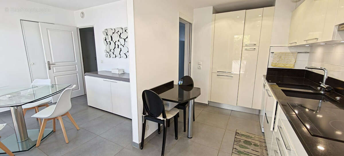 Toit terrasse Juan-les-Pins 4 pièces 78.16 m2 - photo 5