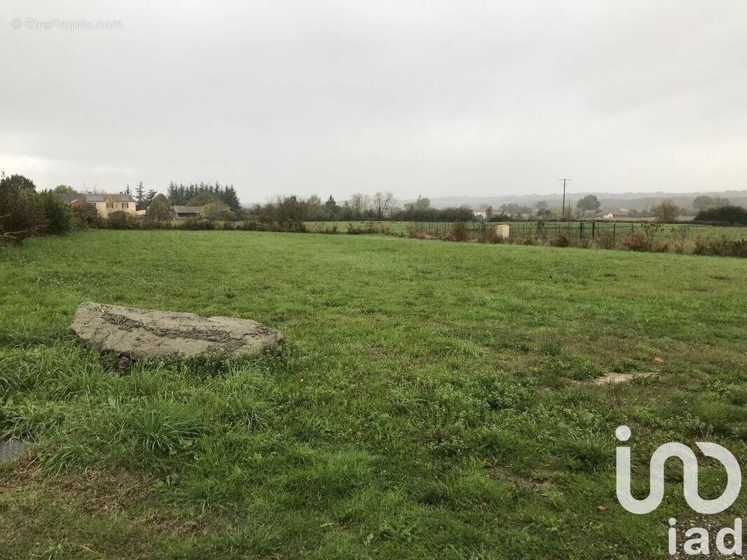 Photo 1 - Terrain à LADEVEZE-RIVIERE