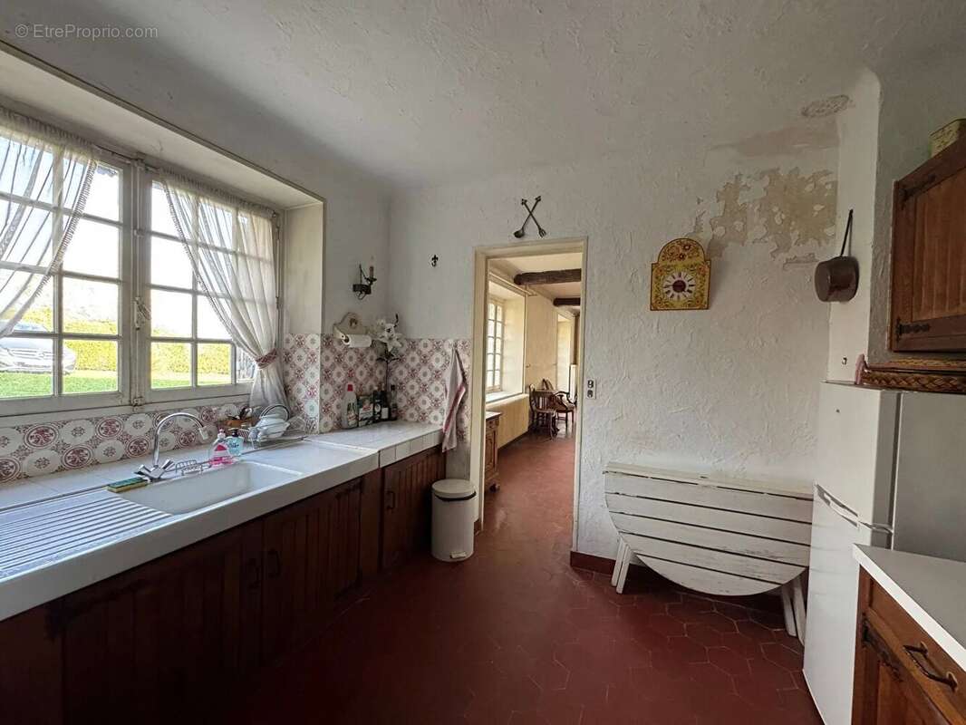 Maison à CRESPIERES