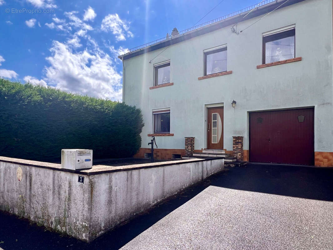 Maison à GUENVILLER