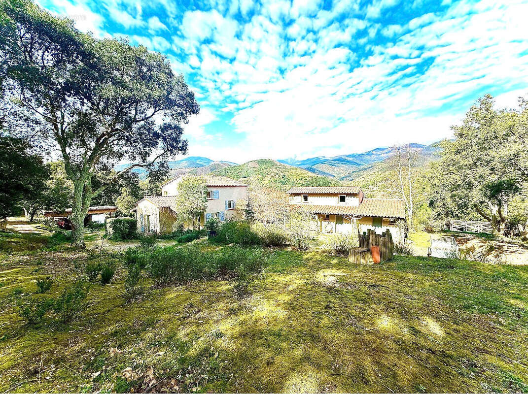 Maison à ARLES-SUR-TECH