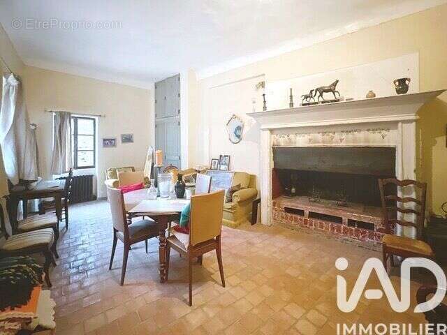 Photo 9 - Maison à MENERBES