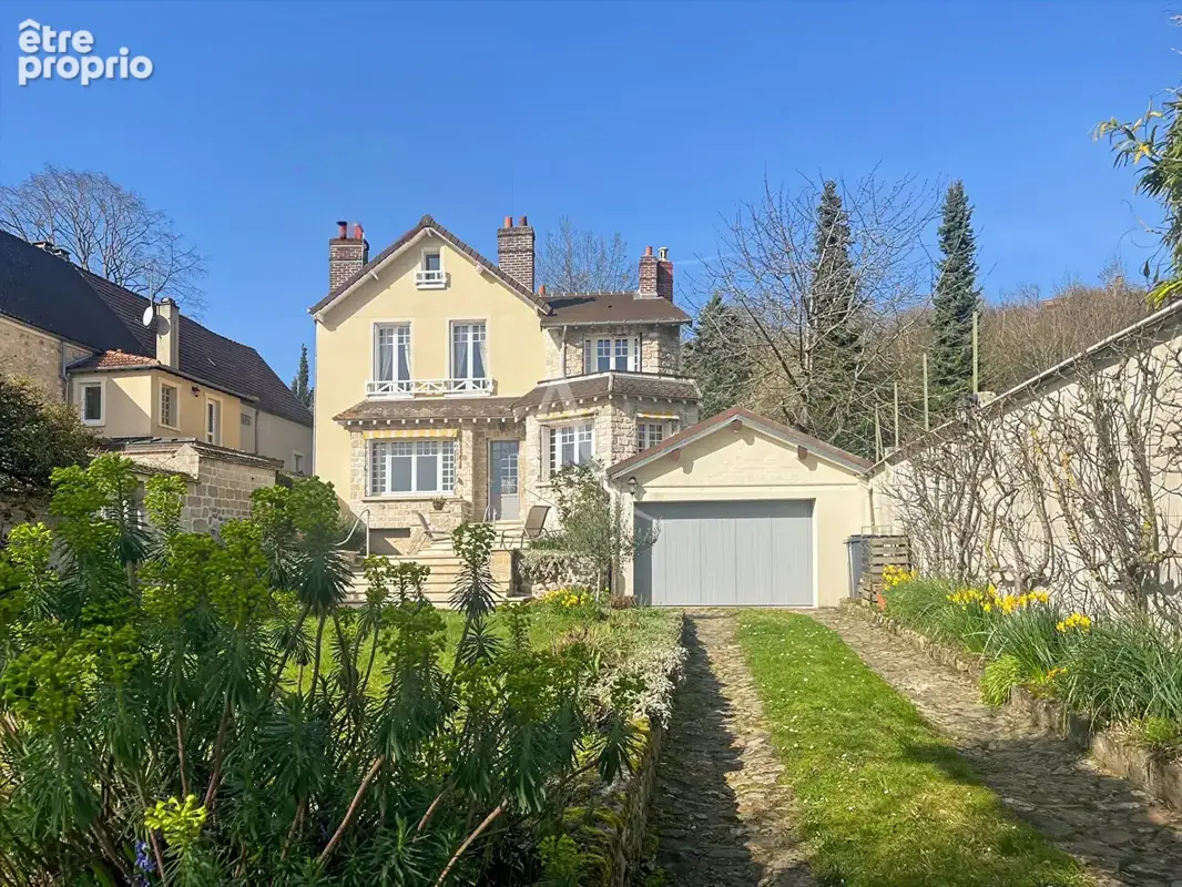 Maison à CERGY