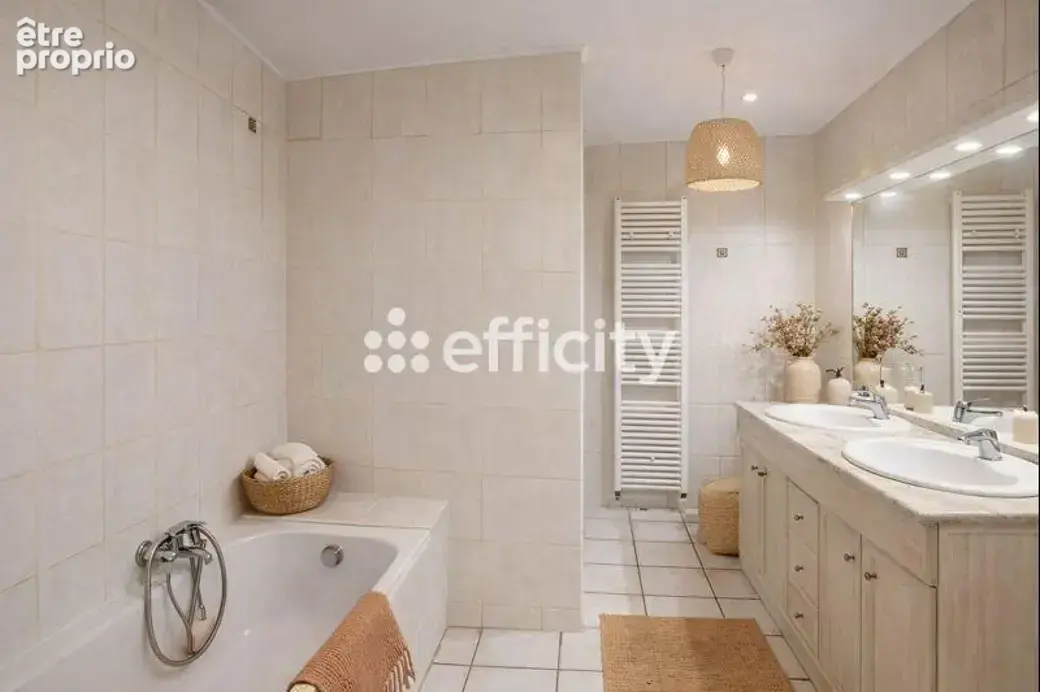 Maison 4 pièces 115 m² à vendre à Laverune (34880) - photo 4