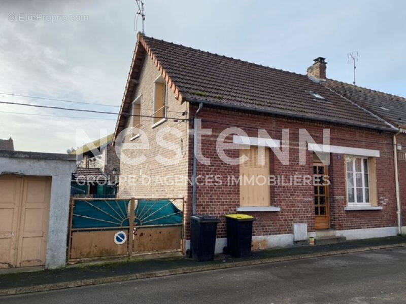 Maison à TERGNIER