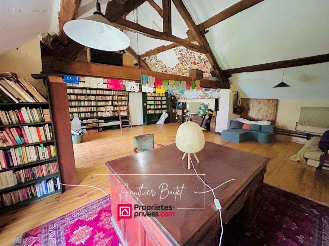 Maison à COULOMMIERS