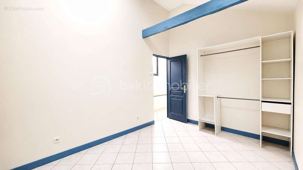 Appartement à FOUGERES