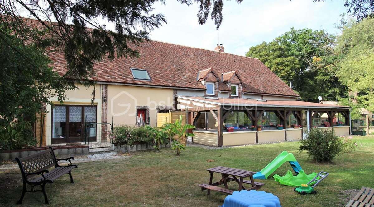 Maison à SOMMECAISE