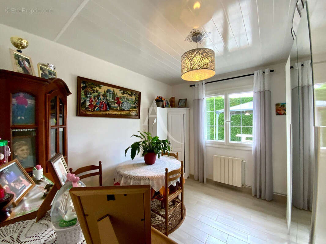 Maison à JONZAC