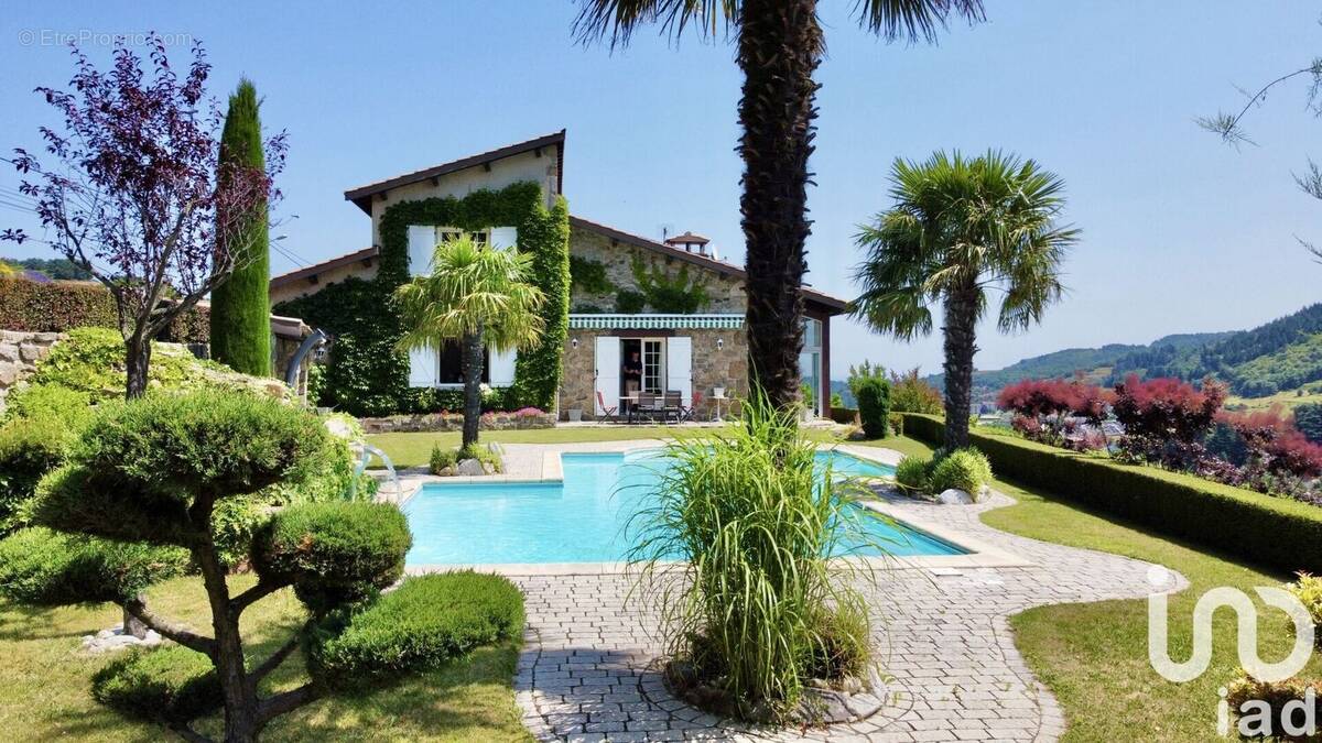 Photo 1 - Maison à SATILLIEU