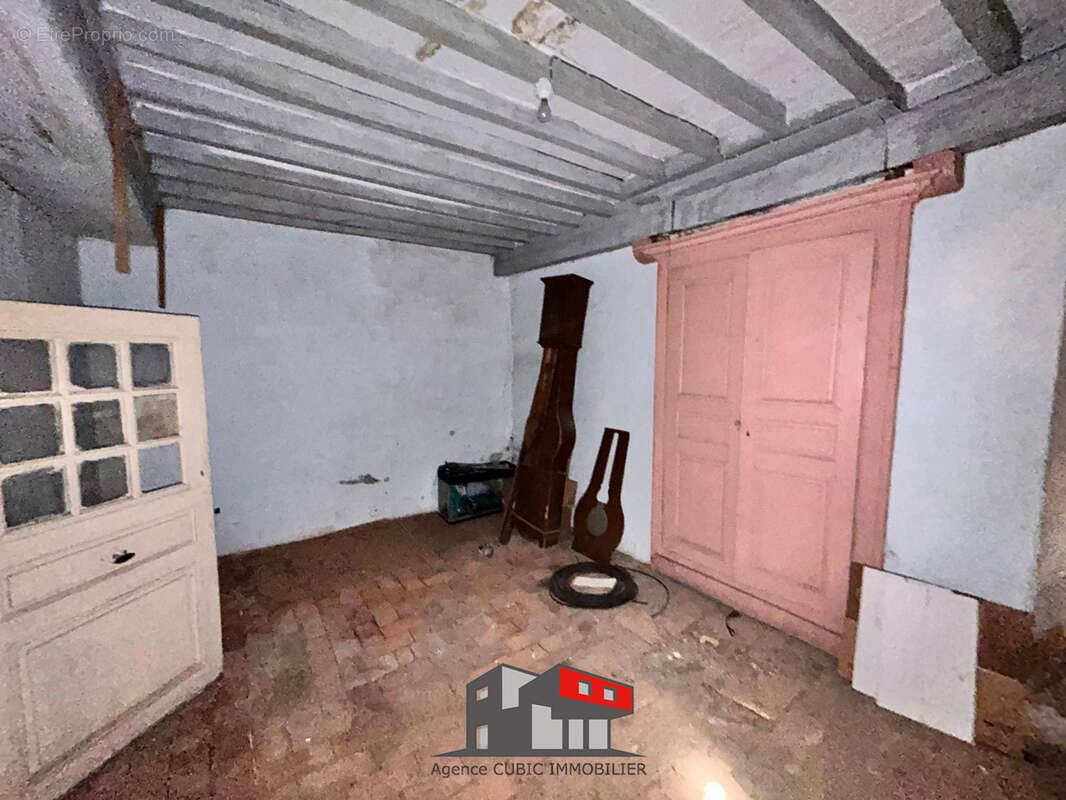 Maison à LE PERREON