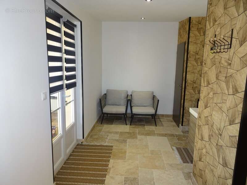 Maison à CHAMPNIERS