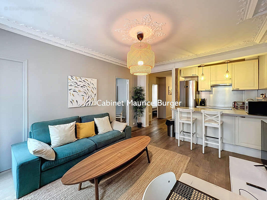 Appartement à PARIS-9E