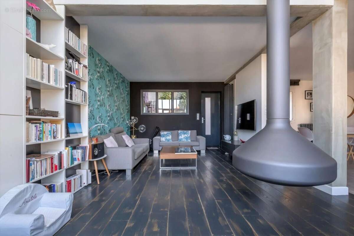 Maison d'architecte 5 pièces de 150 m² sur 425 m² de terrain - photo 4