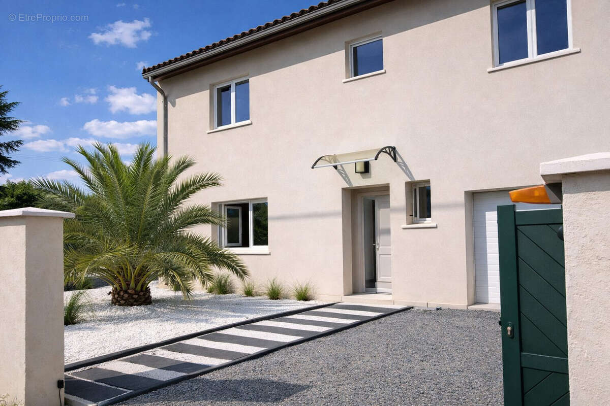 Maison à PESSAC
