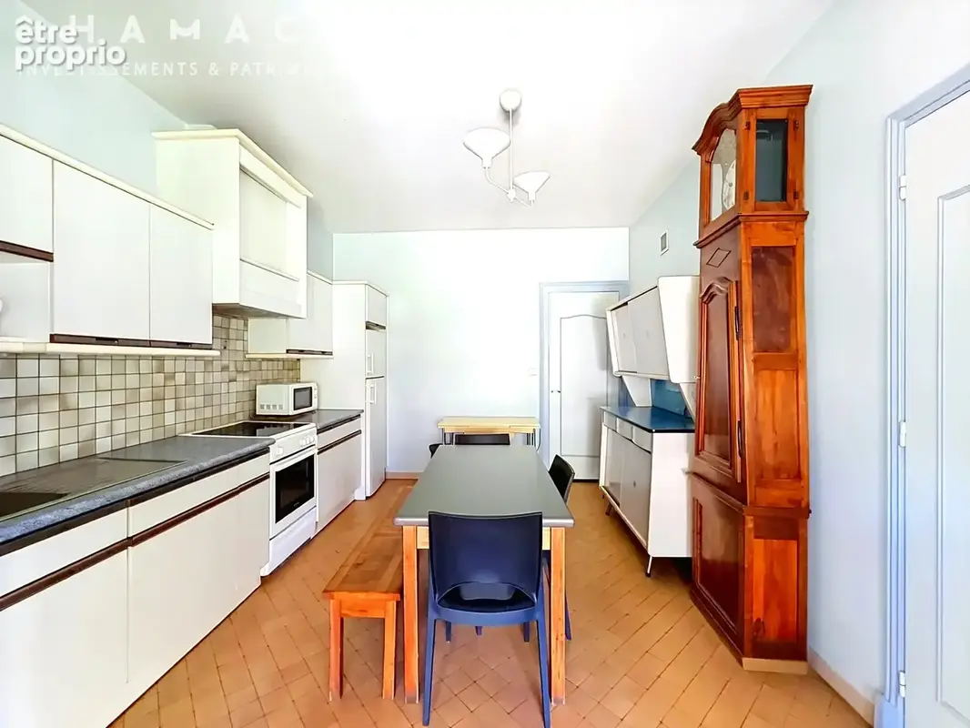 Maison de Village de 181 m2 avec jardin - photo 6
