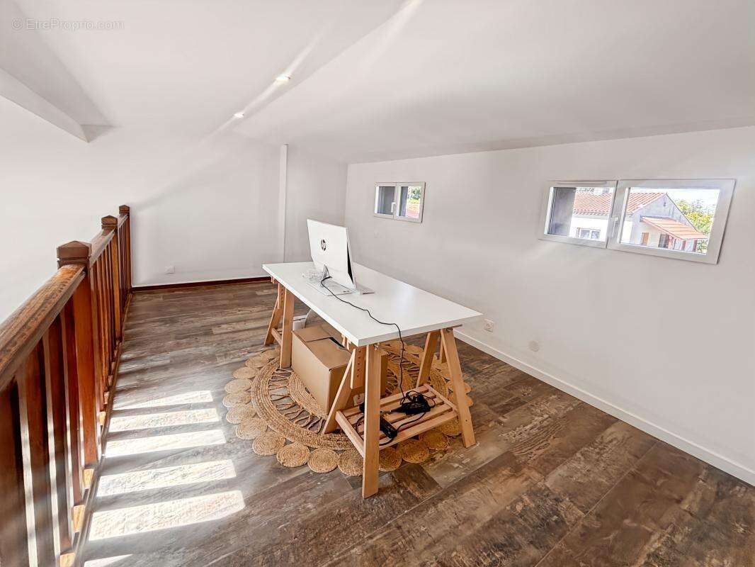 Maison rénovée de plain-pied avec piscine - 4 chambres - Livron-sur-Drôme - photo 9