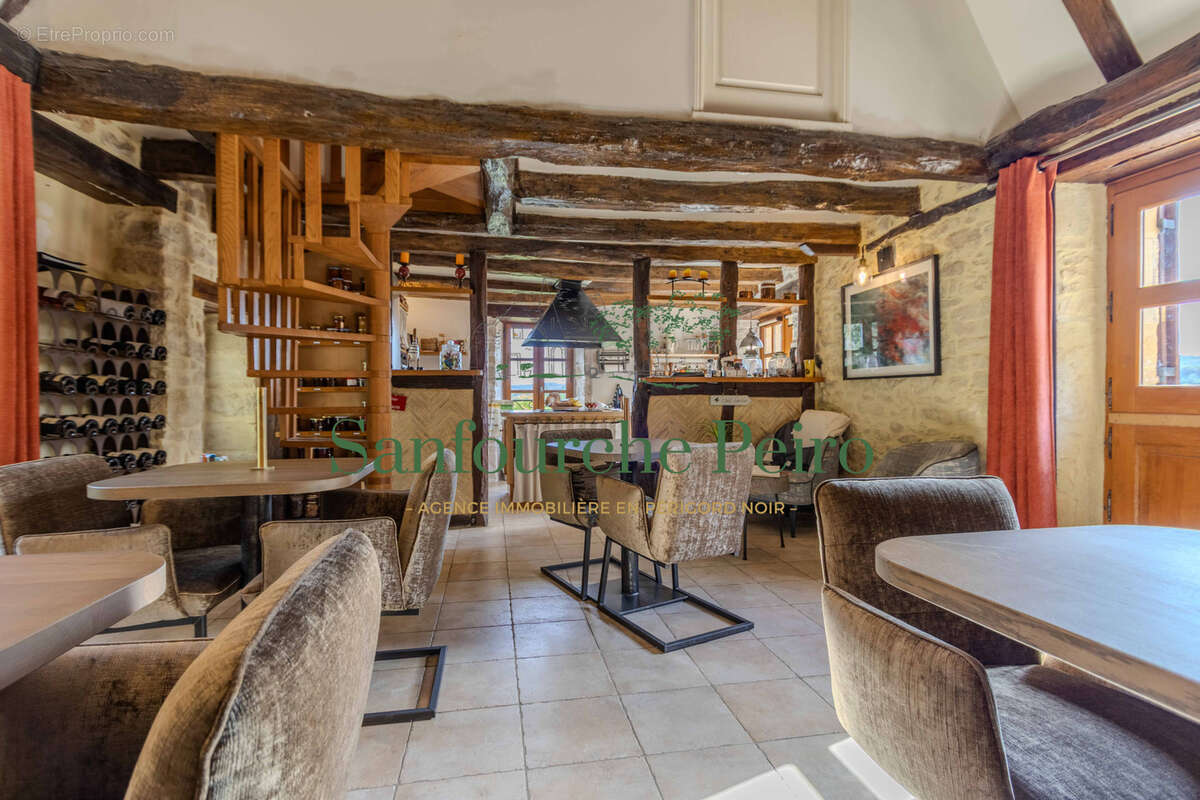 Maison à SARLAT-LA-CANEDA
