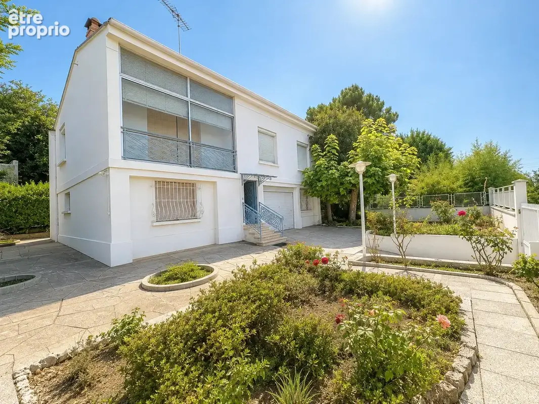 Montpellier   la chamberte   maison familiale 149 m2   6 chambres   garage 36 m2 - photo 3