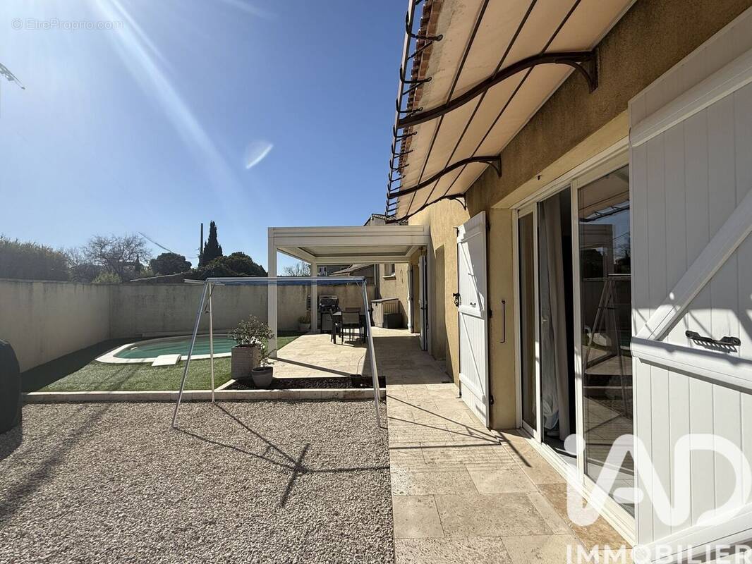 Photo 1 - Maison à ROCHEFORT-DU-GARD