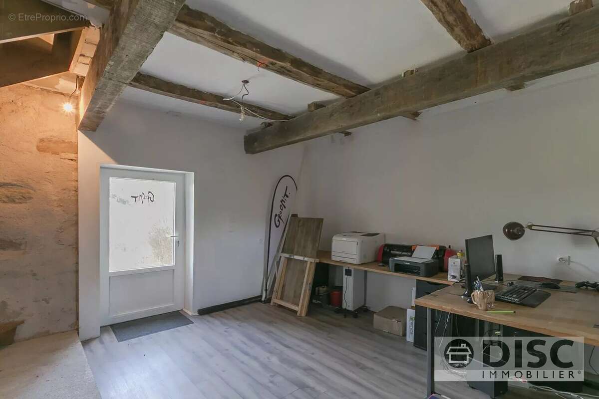 Maison à SAINT-ANDRE-DE-NAJAC