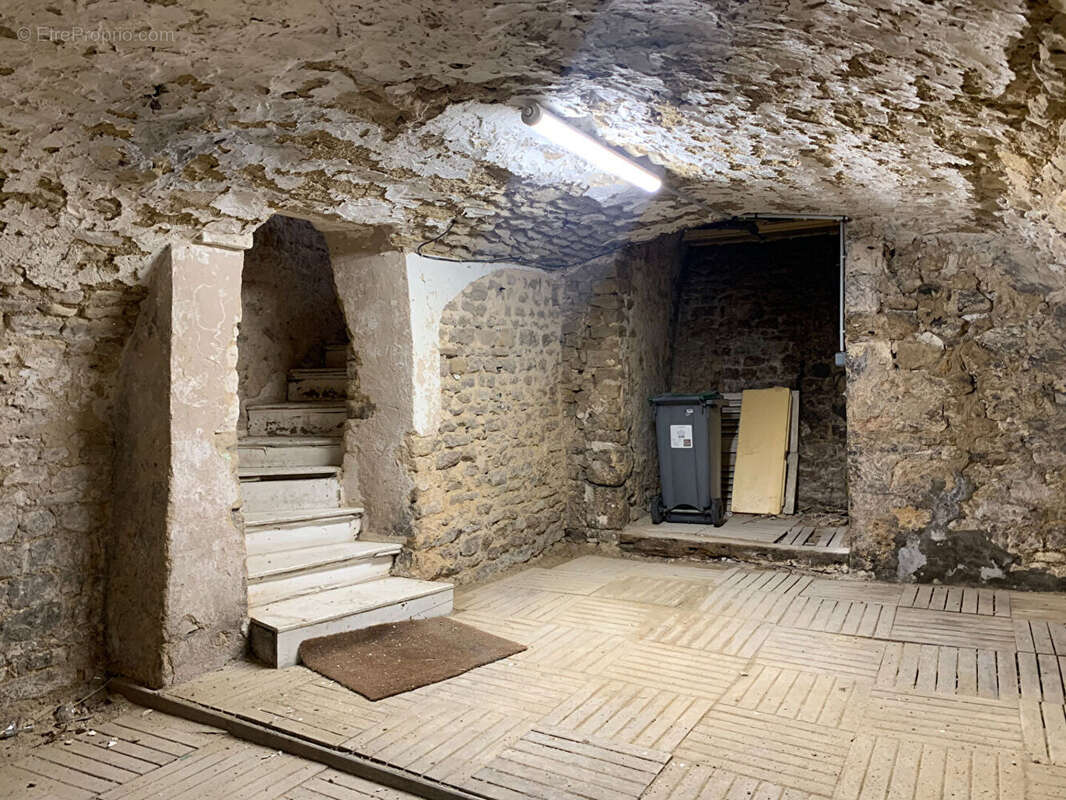 Commerce à SAINT-MARTIN-DE-RE