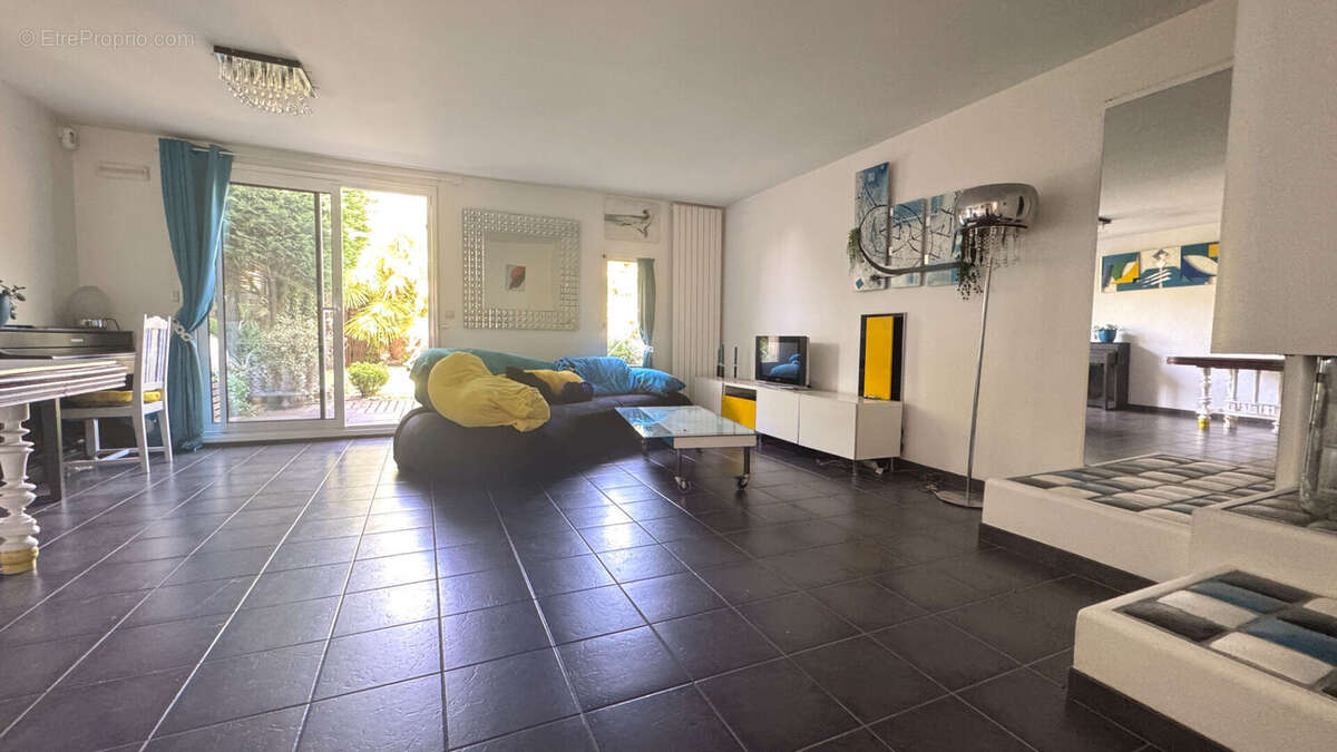 Maison à EVRY