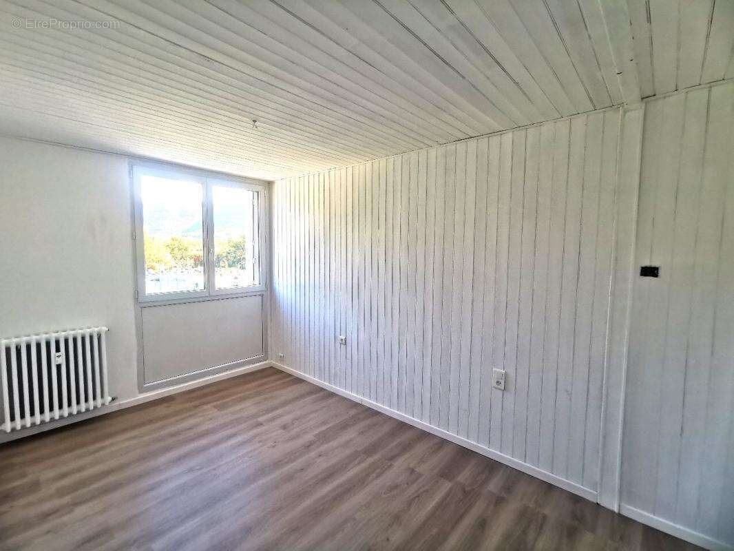 Appartement à MILLAU