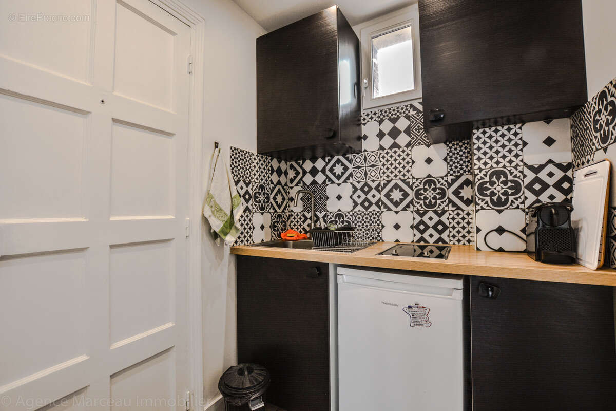 Appartement à COURBEVOIE