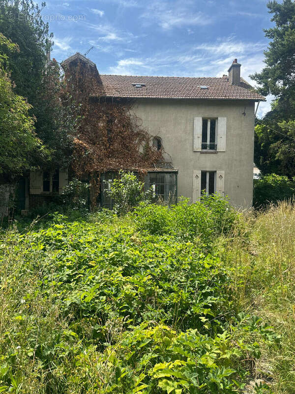 Maison à COULOMMIERS
