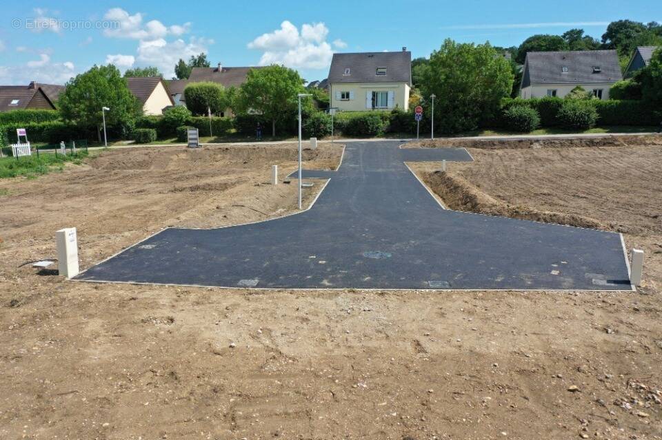Terrain à PONT-DE-L'ARCHE