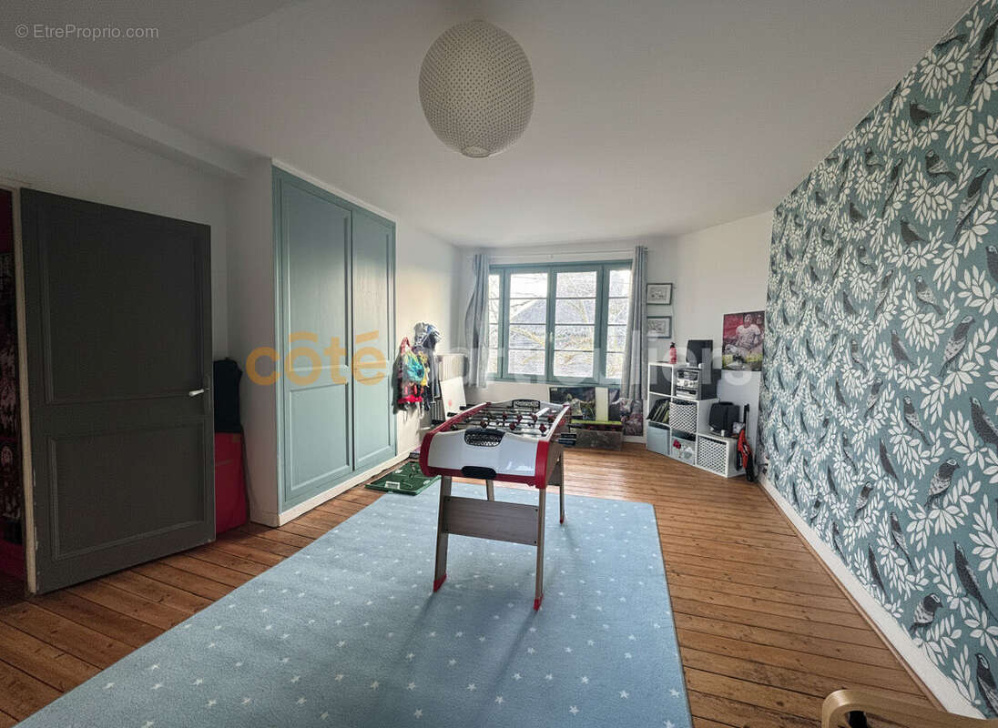 Saint-Malo, propriété de 7 pièces avec grand jardin. - photo 12
