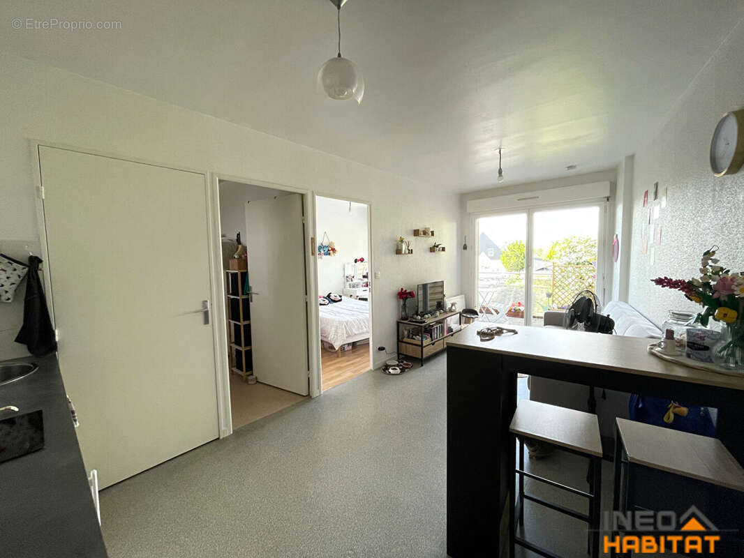 Appartement à LA MEZIERE