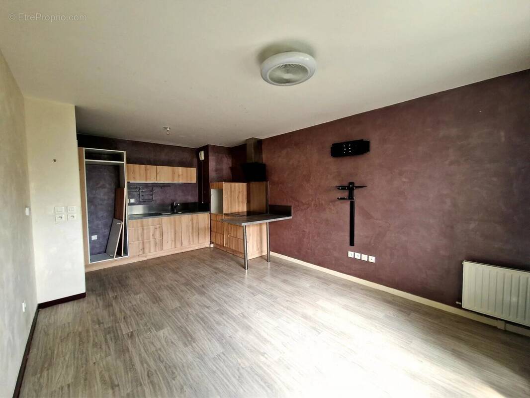 Appartement à EGLY
