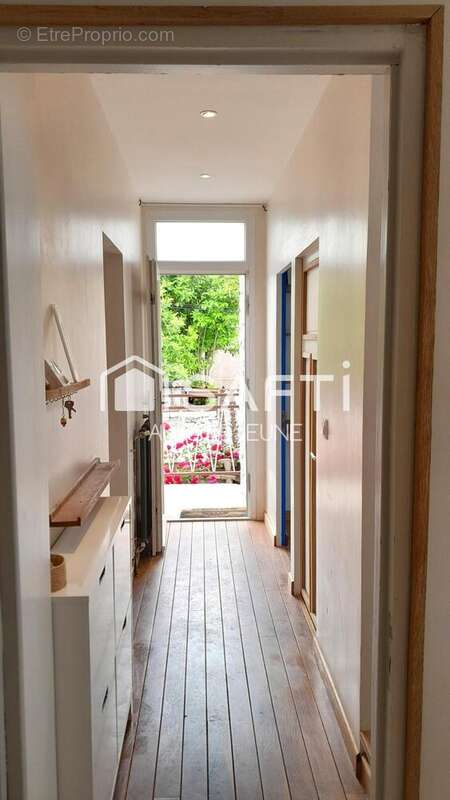 Maison 102 m² à Fleury-Les-Aubrais  - photo 4