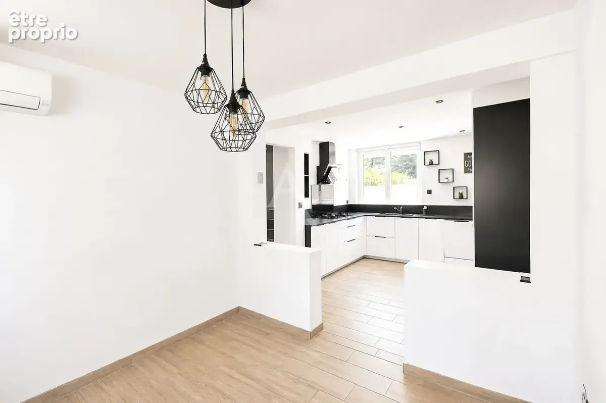 Maison 8 pièces - photo 2