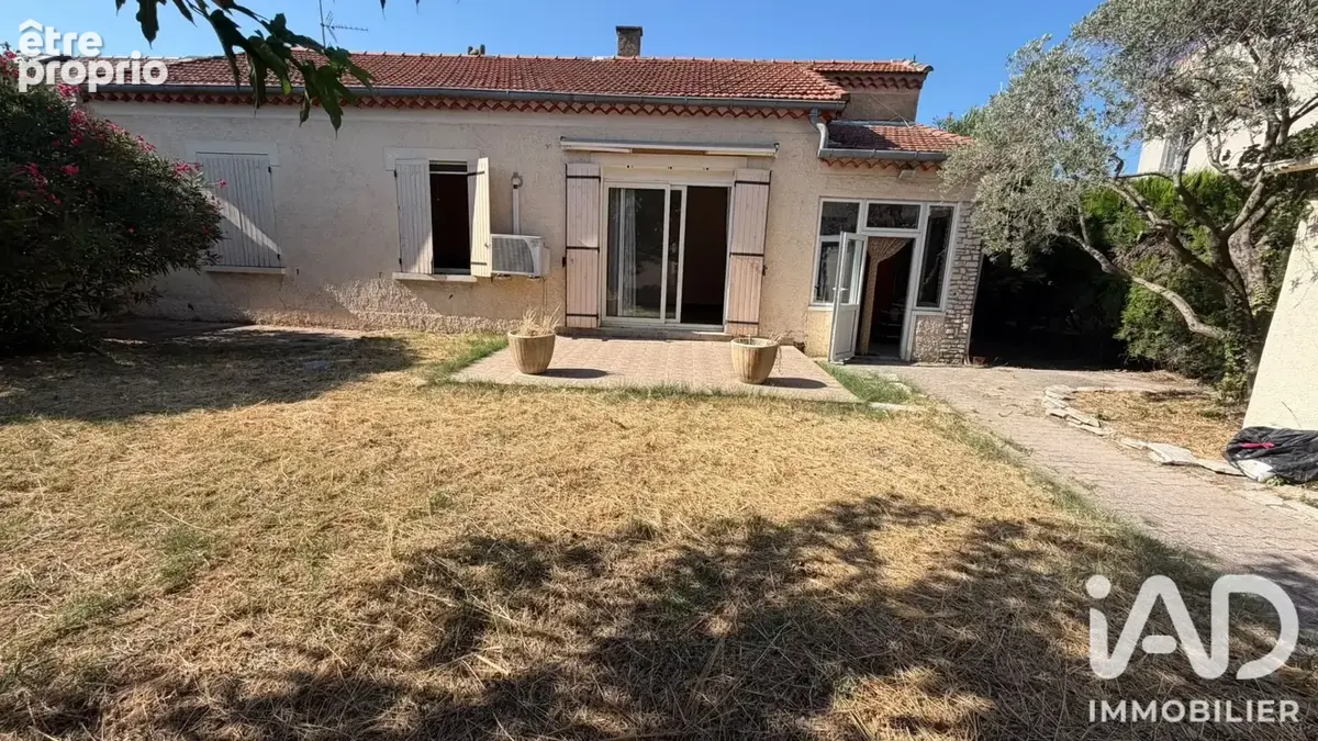 Photo 1 - Maison à SAINT-SATURNIN-LES-AVIGNON