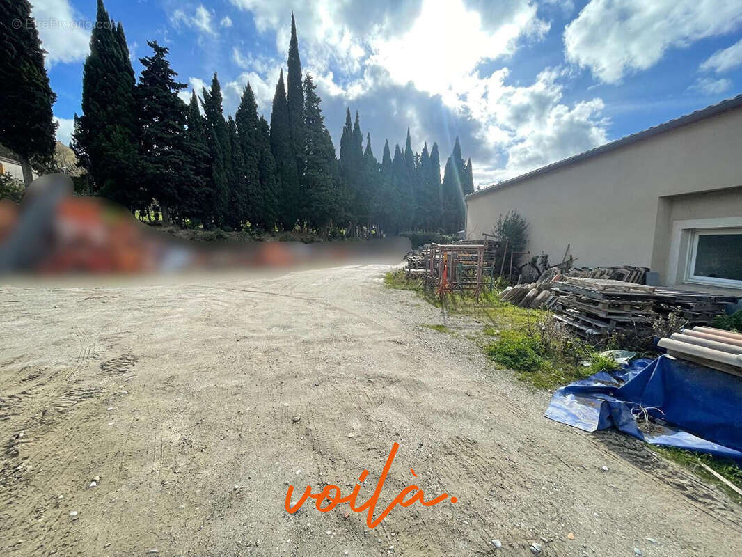 Commerce à CARCASSONNE