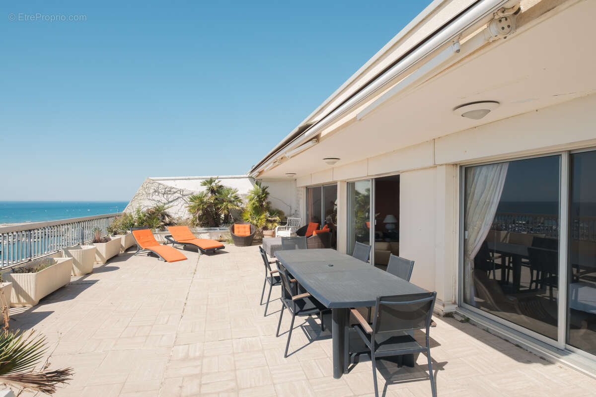 Appartement à LA GRANDE-MOTTE