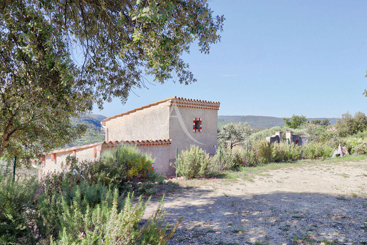 Maison à ESPARRON-DE-VERDON