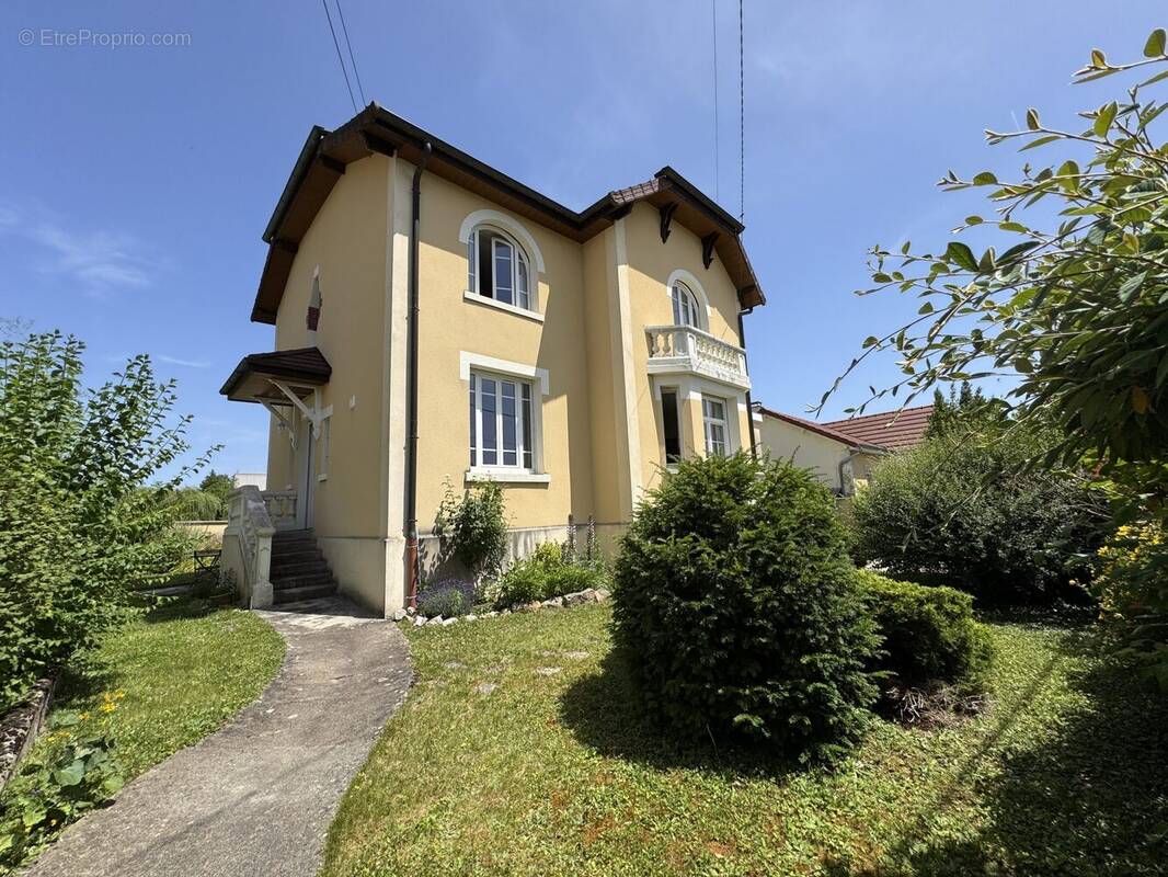 Maison à DOLE