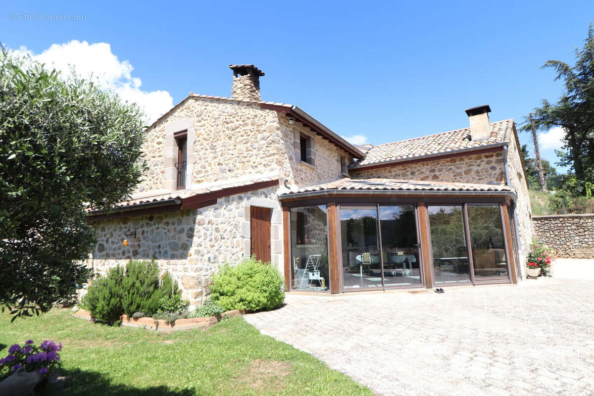 Maison à SAINT-PERAY