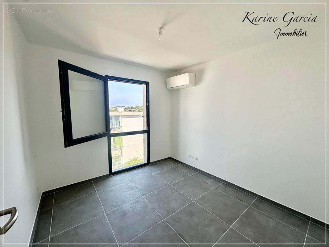 Six fours les plages - appartement de type 3 - superficie 62 m² -  parking sous sol - photo 8