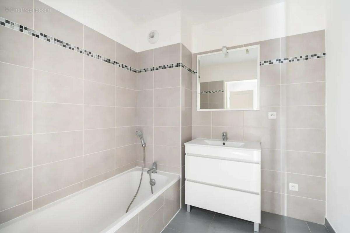 Appartement à MARSEILLE-11E