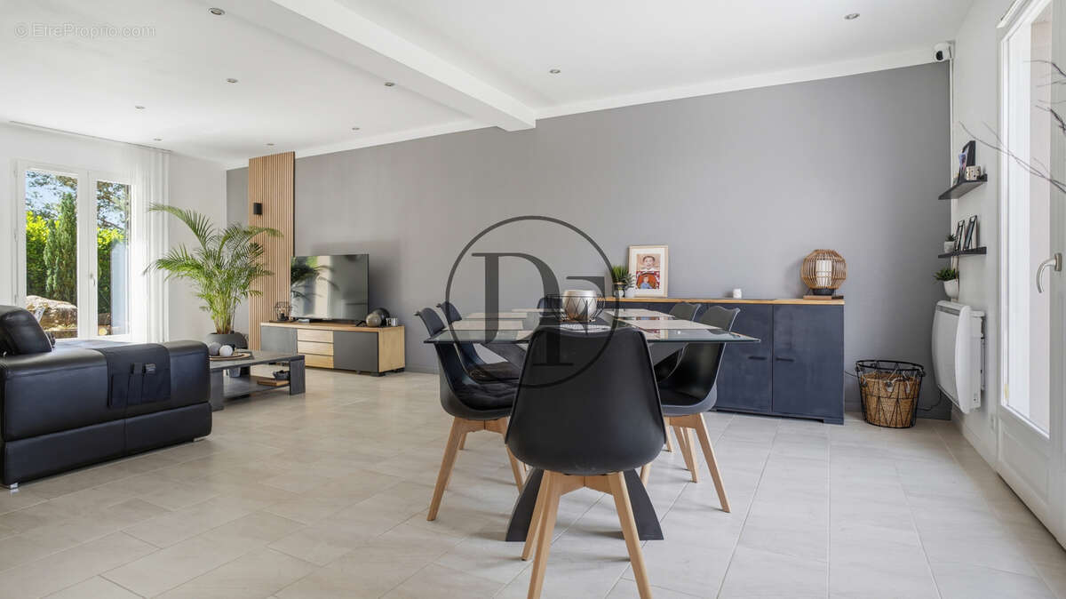 Maison recloses - 150m2 - photo 4