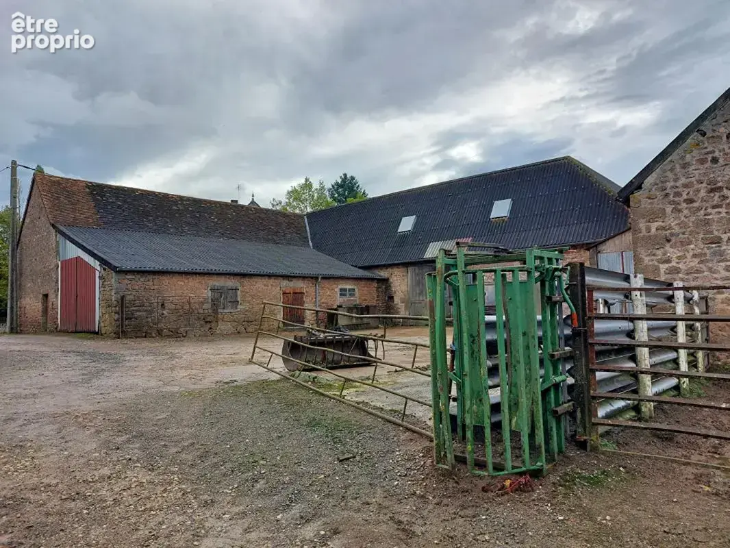 Ferme Saint Martin De Salencey 6 pièce(s) 157.5 m2 - photo 12