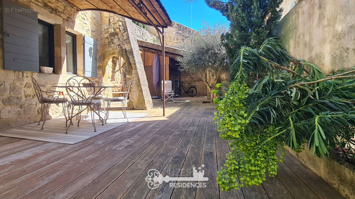 Maison à UZES