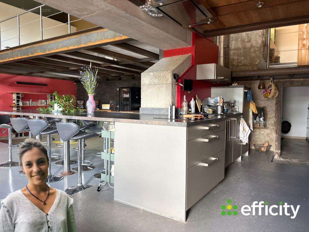 Maison 208 m² à Montbrison  - photo 7
