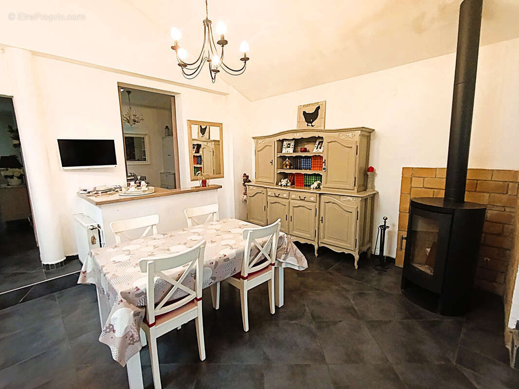 Maison à LE BLANC-MESNIL