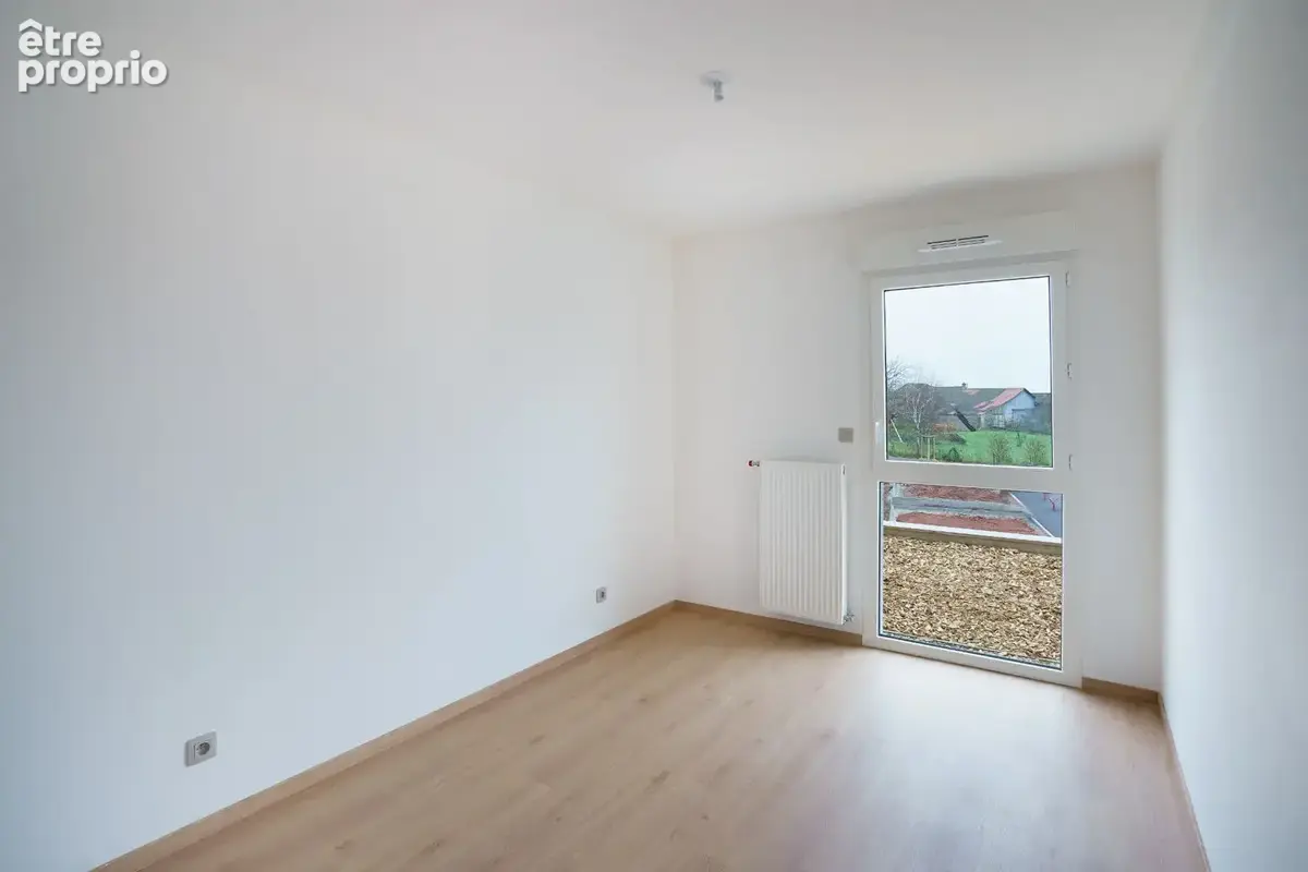 Appartement Sancé 4 pièces 96 m2 - photo 7